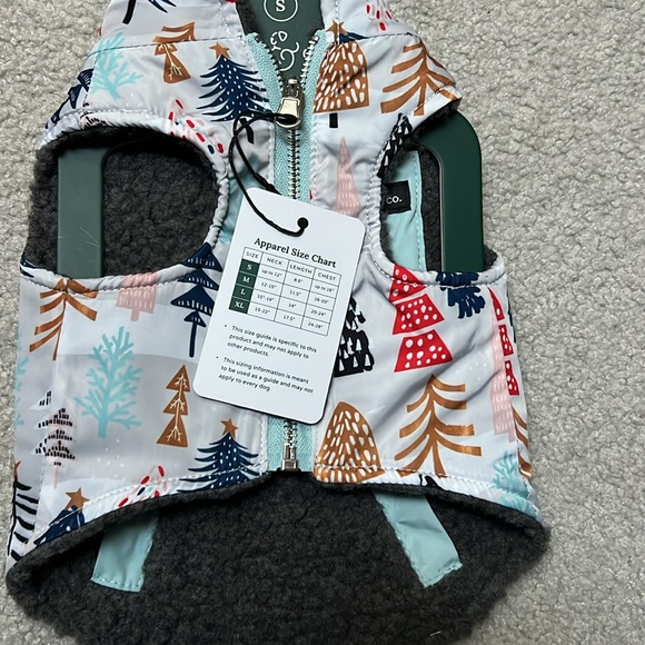 Small reversible teddy vest for dog. - Picture 3 of 5